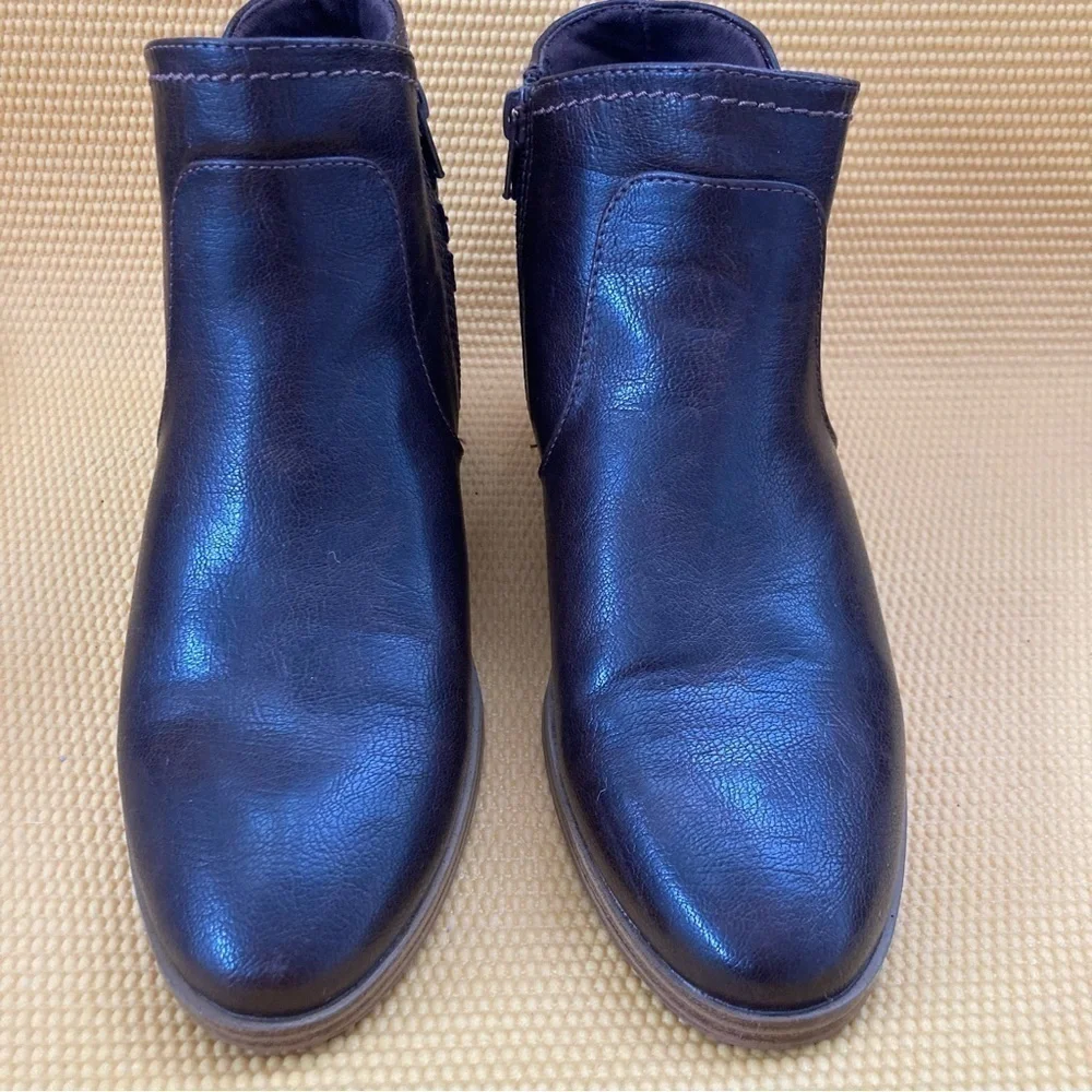 Baretraps MEDLEY Women's Boots Dark Brown Size 8.5 m.  Side  Zipper